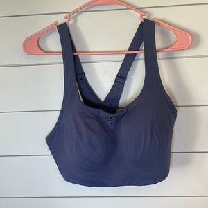 Athleta sports‎ bra size blue size 38C